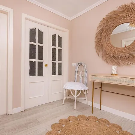 Bhost - Center Apartment